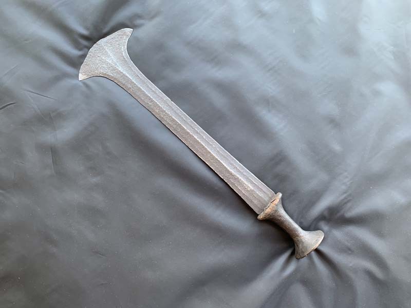 Кинжал «Зимбабве» или «Ikakalaka» Африканское оружие старый нож из племени Конда (Заир)