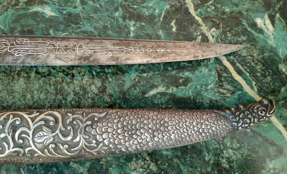 Эксклюзивный Ятаган серебро,кораллы