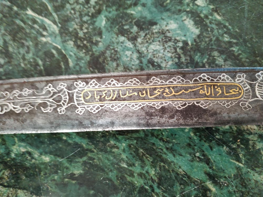 Эксклюзивный Ятаган серебро,кораллы