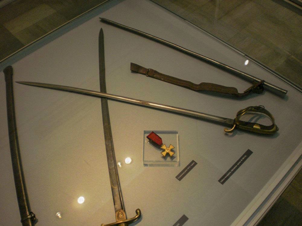 Холодное антикварное оружие