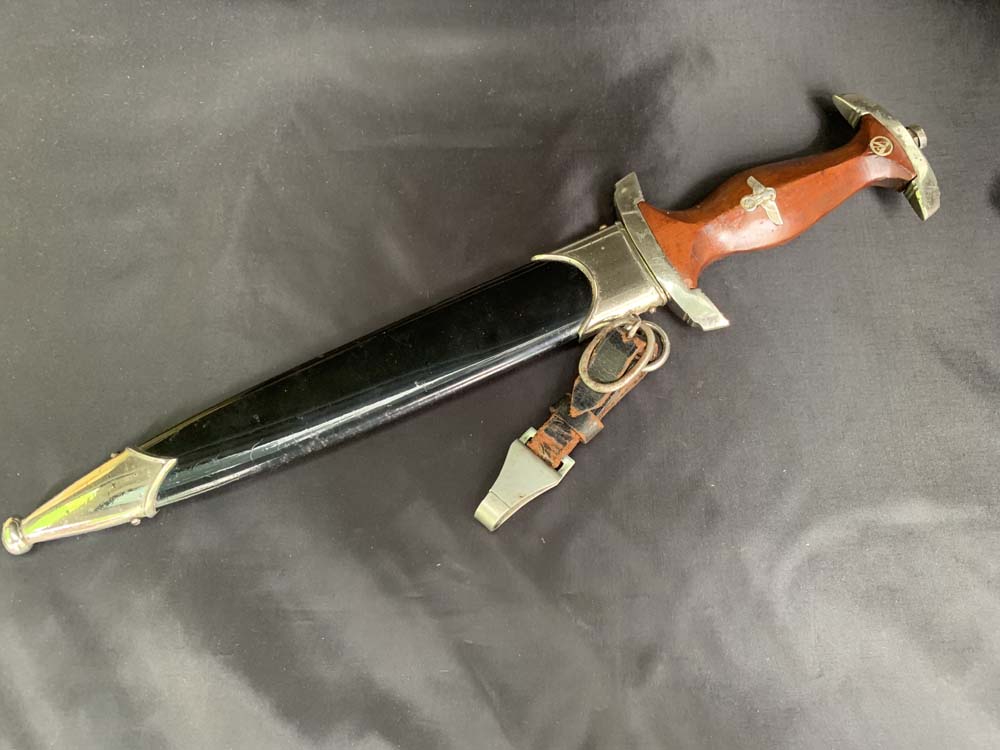 Кинжал членов НСКК образца 1933 года Третий рейх производитель Puma, Solingen