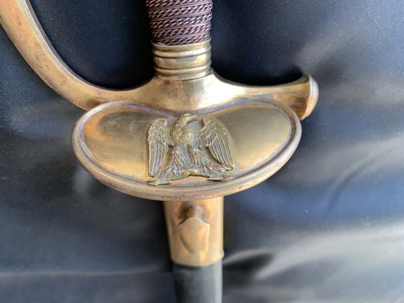 Французская шпага младшего офицера модель 1857 года производитель Coulaux & Cie Klingenthal