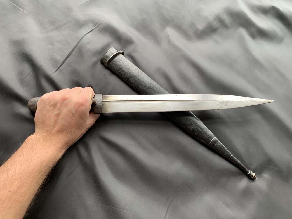 Закавказский боевой кинжал XIX век