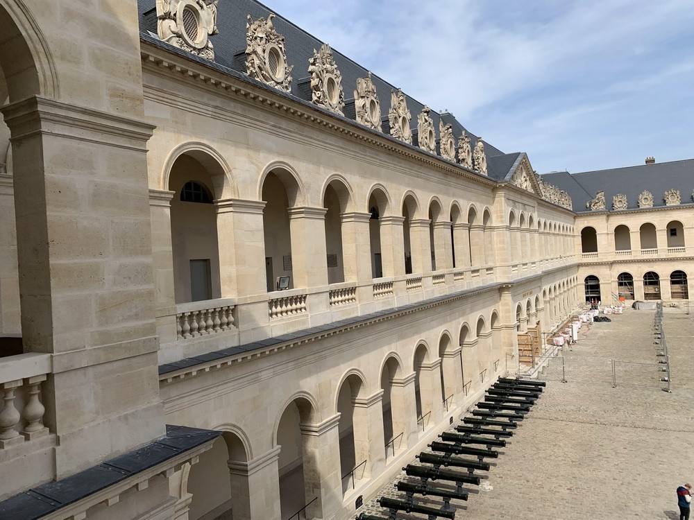 Музей армії в Les Invalides