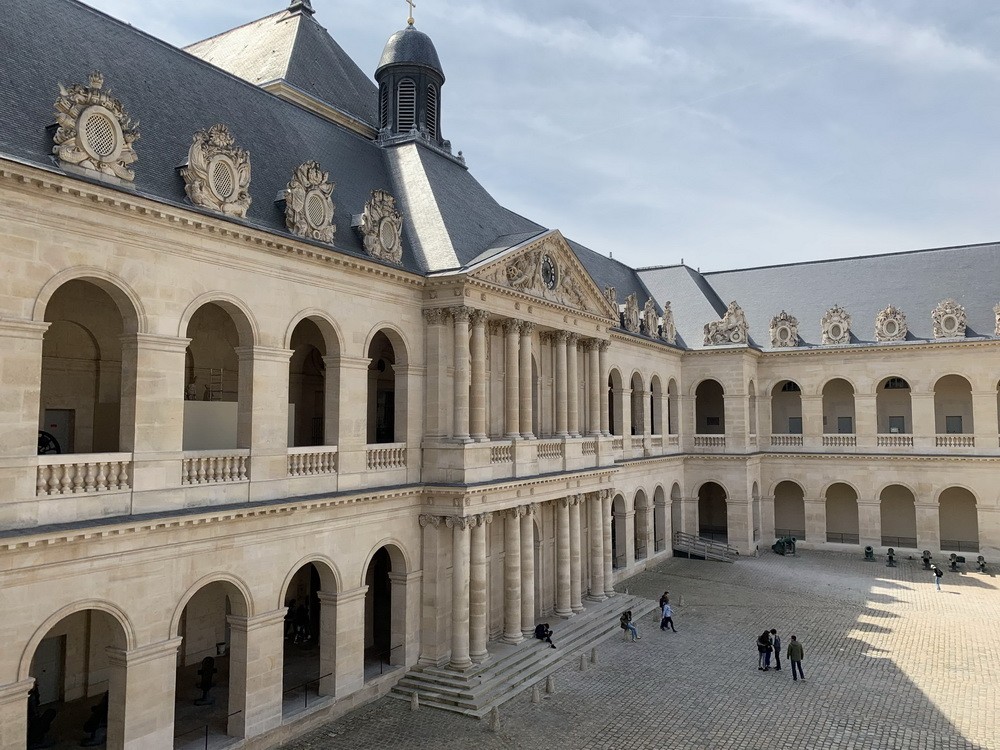 Музей армії в Les Invalides