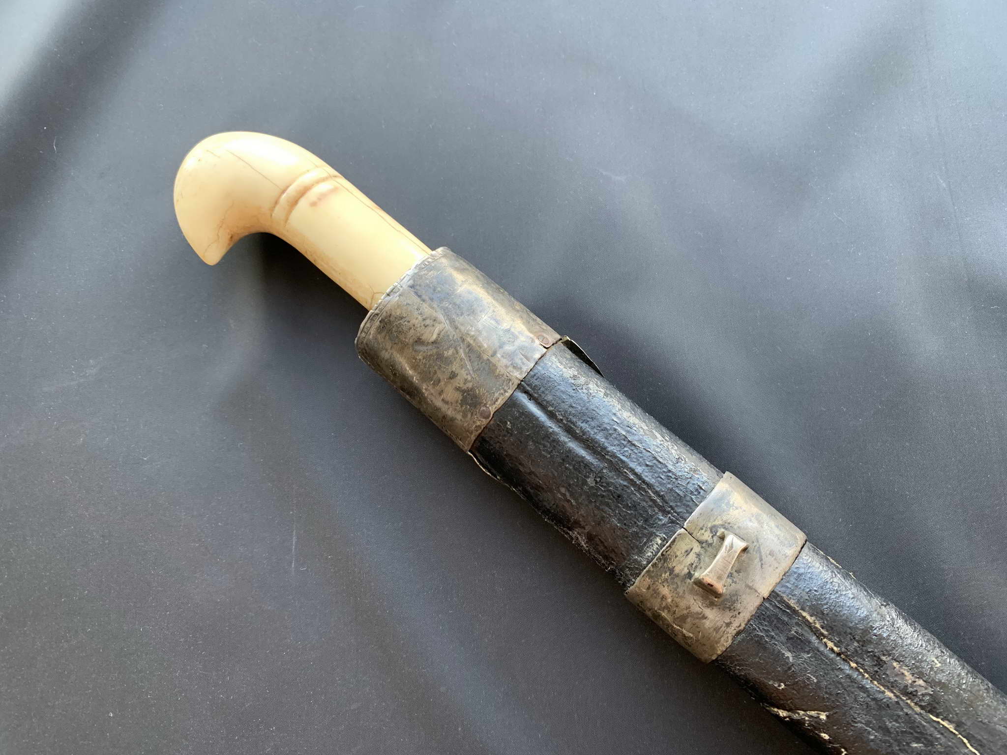 Шашка кавказского типа с моржовой рукояткой