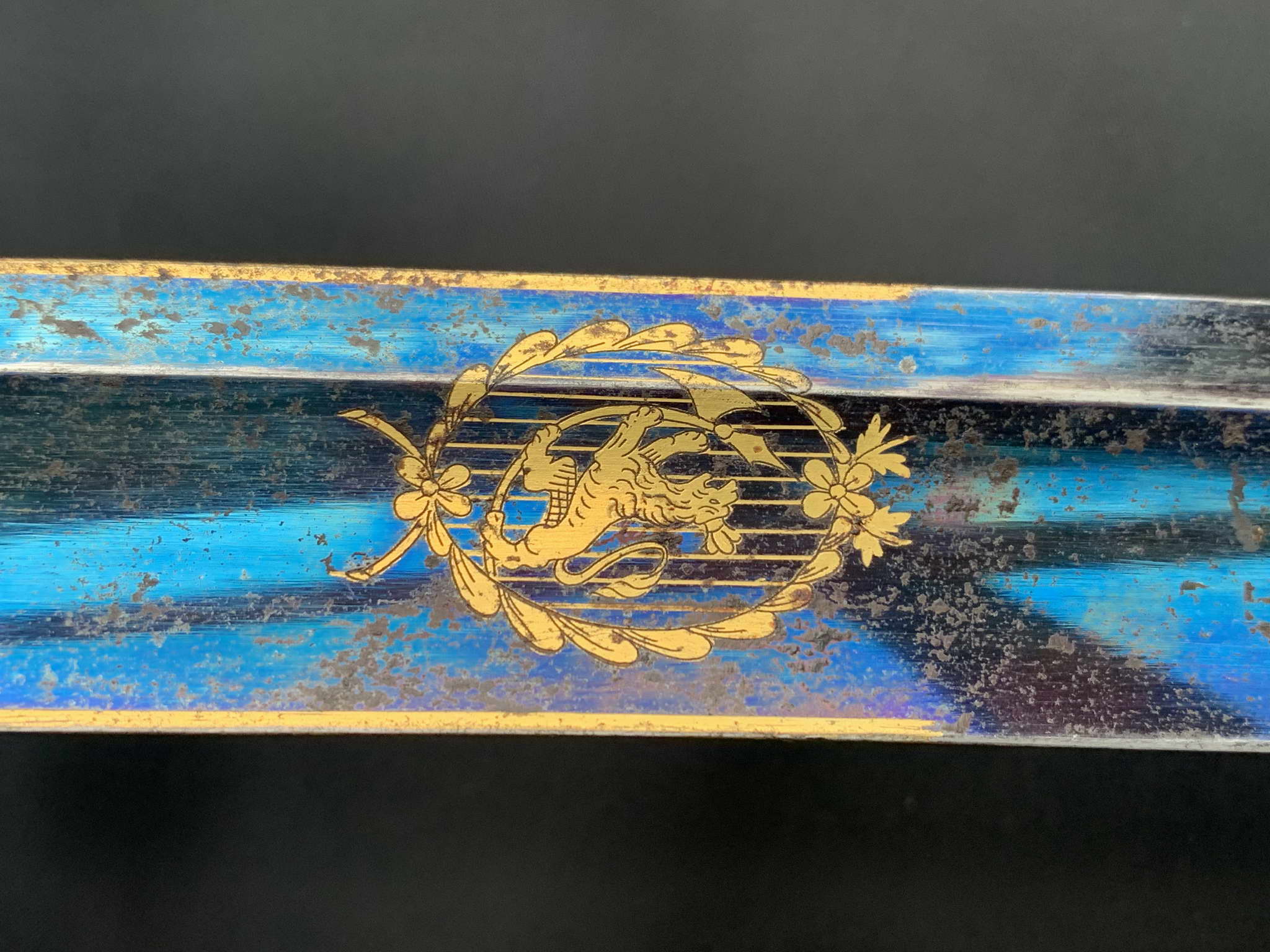 Редкая шведская морская сабля с головой льва в синении и золочении