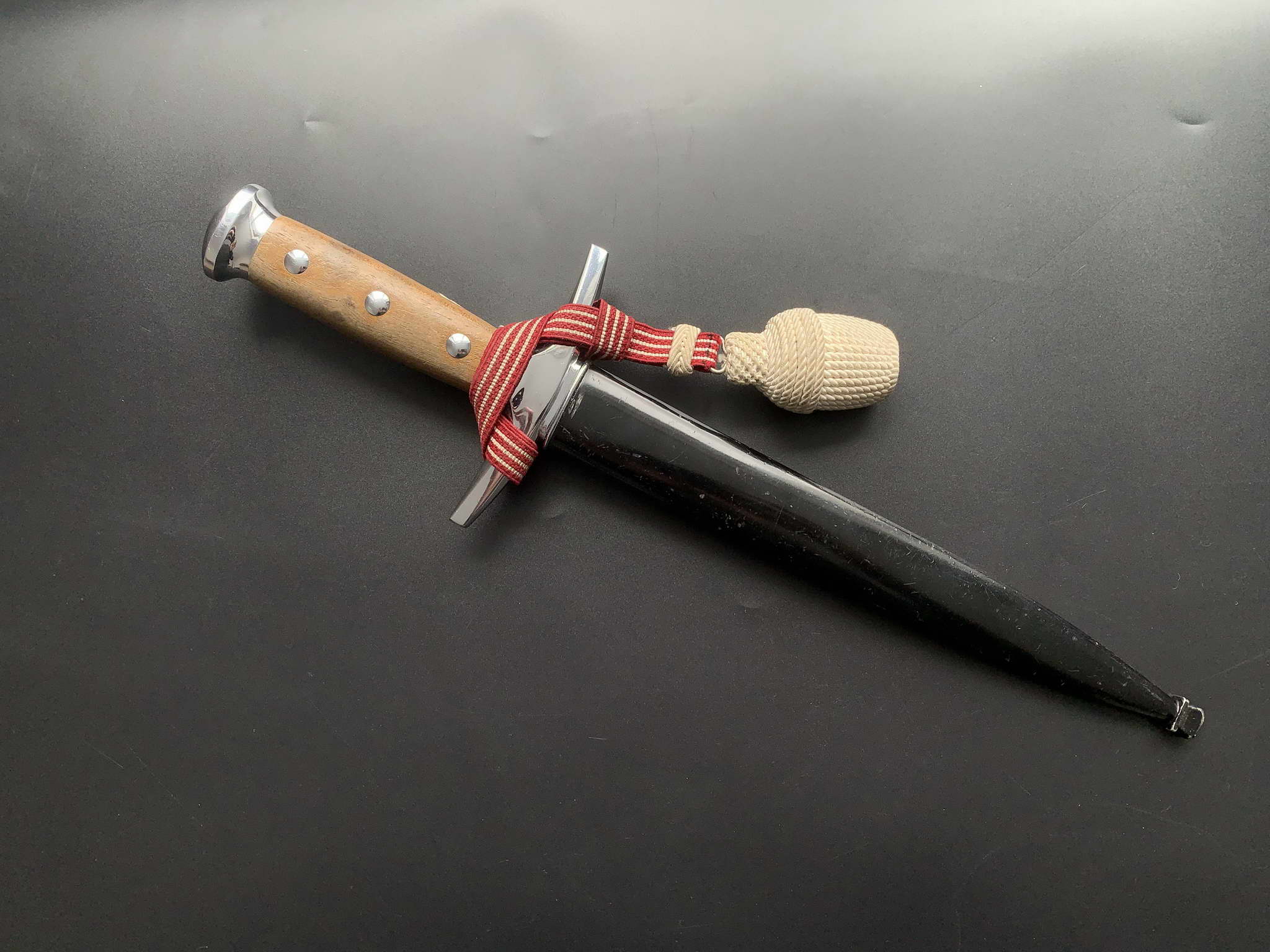 Швейцарский кортик армейский офицерский образца 1943 года