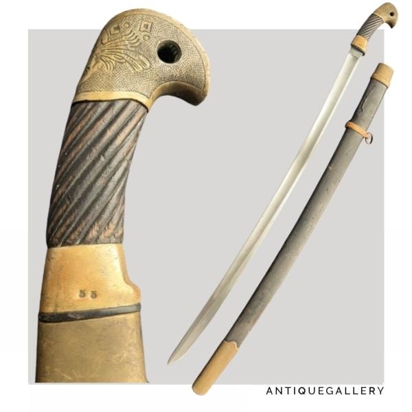 Шашка казачьего типа образца 1927 года для старшего командного состава. Тип головки №2.