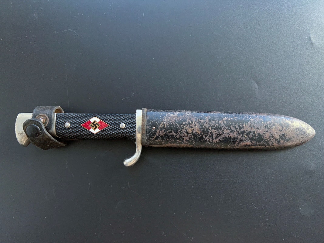 Нож членов национал-социалистической молодежной организации Гитлерюгенд 1933 года