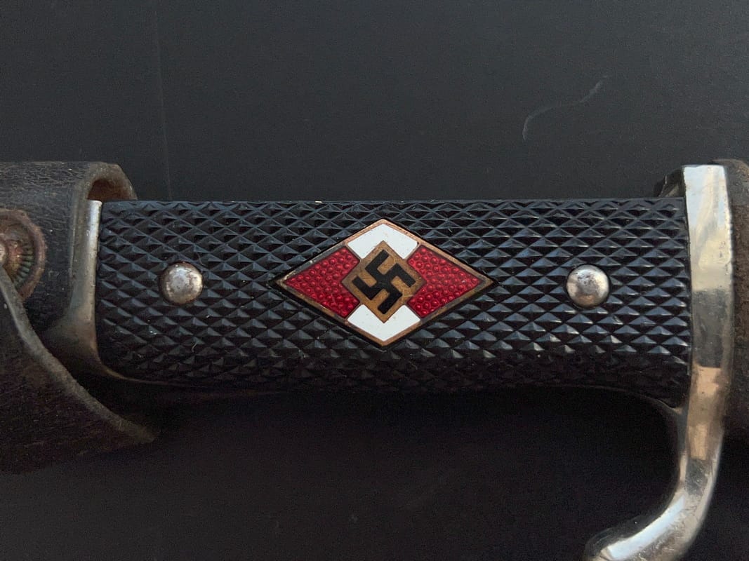 Нож членов национал-социалистической молодежной организации Гитлерюгенд 1933 года