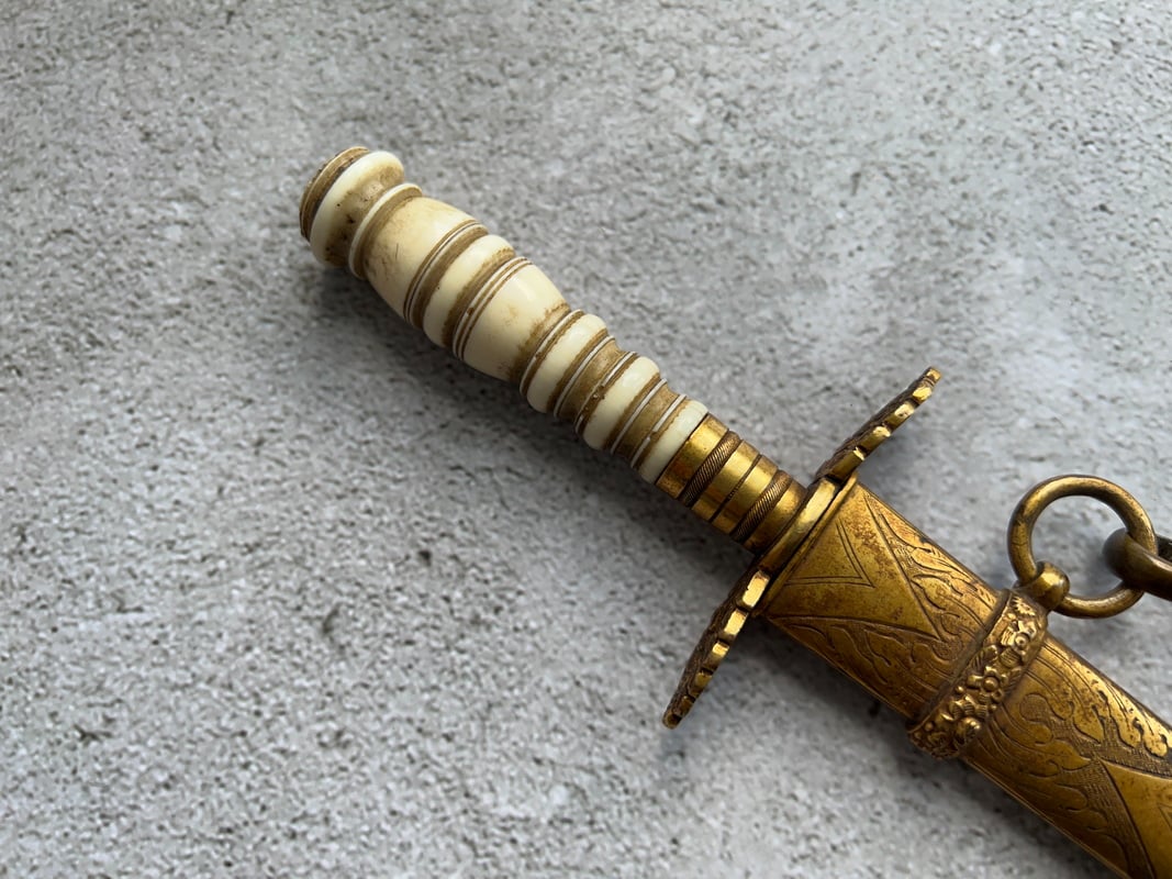 Английский военно-морской кортик 1800-х годов