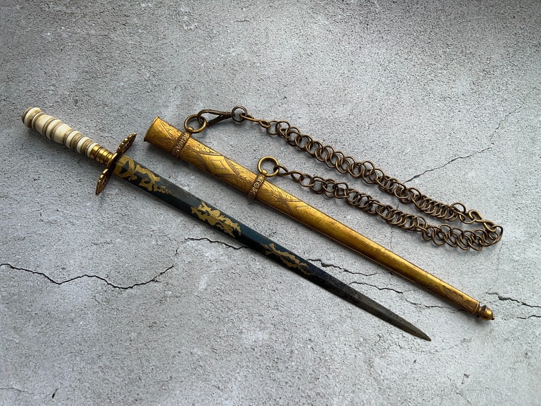 Английский военно-морской кортик 1800-х годов